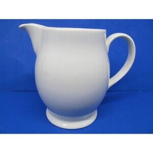 Crate And Barrel 5 1/2"H X 3 1/2"W White Smooth Small Pitcher Creamer  Sri Lanka
